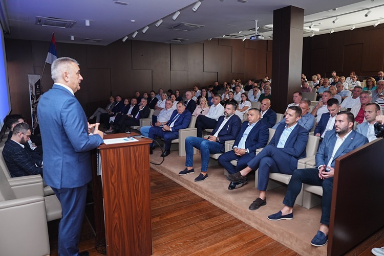 Prime Minister Minić says the Government will support construction of the new complex within ‘Dr. Miroslav Zotović’ Institute