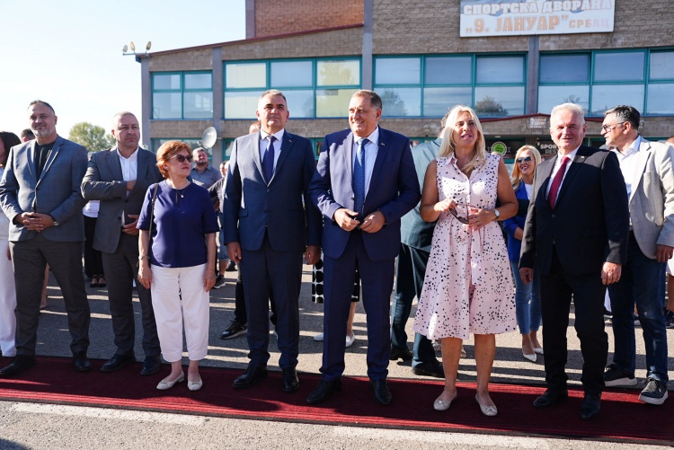 Prime Minister Minić at the opening of the rehabilitated Srbac-Derventa road