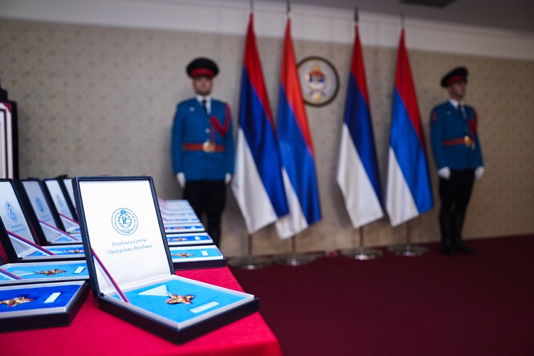 Prime Minister Savo Minić says awarding decorations is the least the Republic can do for wartime doctors and medical staff