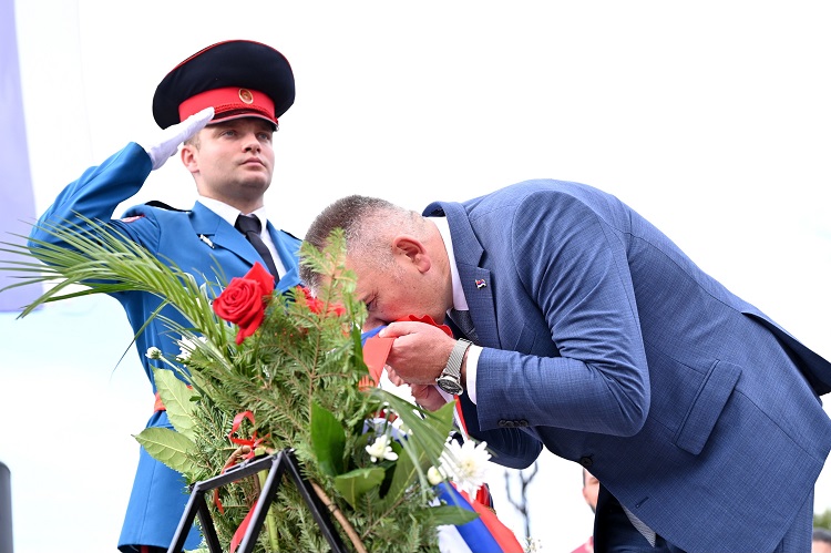 Prime Minister Minić in Pelagićevo, I am proud of the heroes who fought and defended the borders of Republic of Srpska