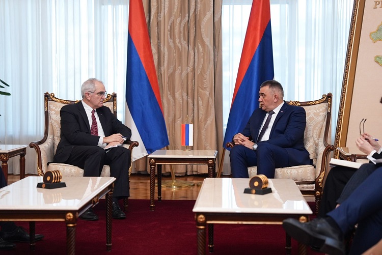 Prime Minister of Republic of Srpska Savo Minić meets with the Head of the OSCE Mission to BiH Ambassador Rick Holtzapple 