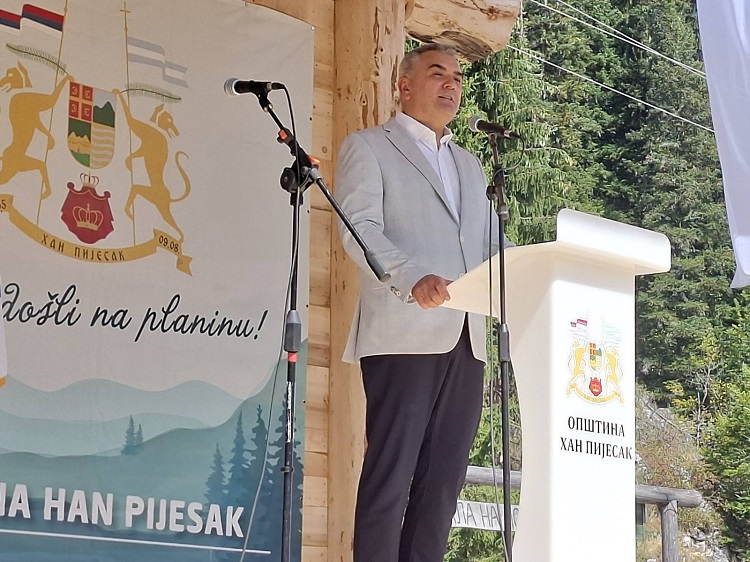 Prime Minister Savo Minić sends a message from Han Pijesak, Serbs assemble only for the Republic of Srpska