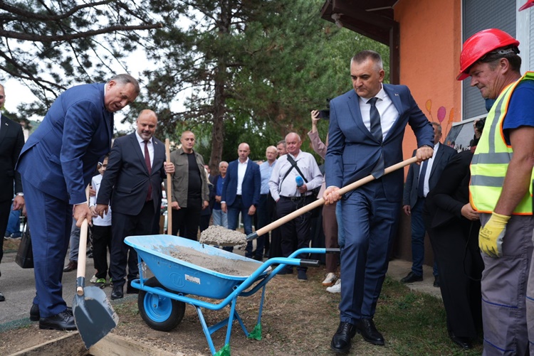 Prime Minister Minić in Višegrad, continued support of the Government for the development of this municipality