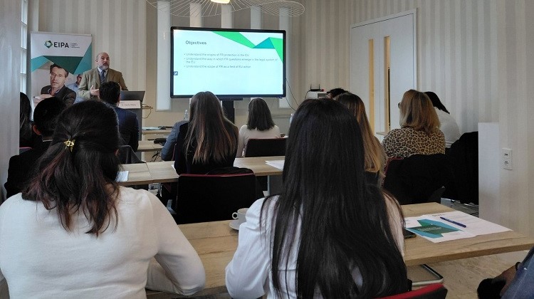 Одржава се семинар на тему „Основна права у Европској унији: главни принципи и савремени изазови“