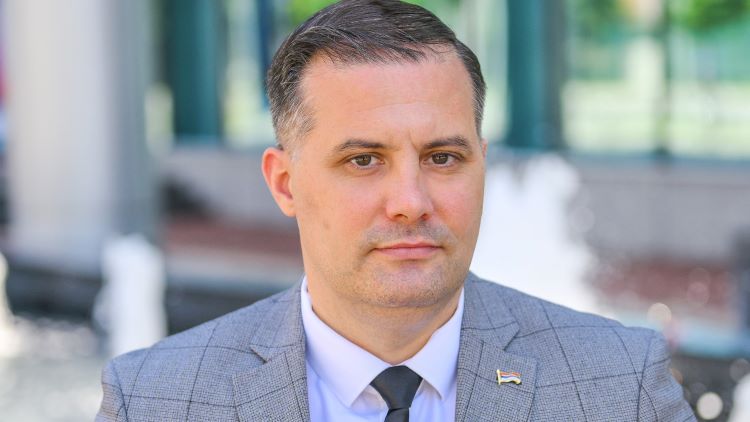 Министар Бојан Випотник у Новом Граду: Почињу истраживања на подручјима која би била угрожена изградњом одлагалишта на Трговској гори