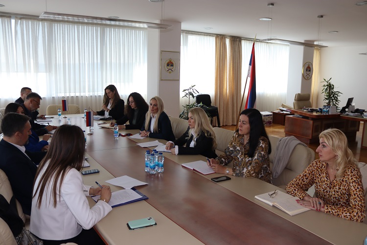 ОДРЖАН ПРВИ САСТАНАК РАДНЕ ГРУПЕ ЗА ИЗРАДУ СТРАТЕШКОГ ДОКУМЕНТА ЗА САРАДЊУ С ДИЈАСПОРОМ