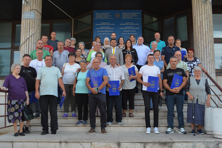 У ДОБОЈУ ПОТПИСАНО ВИШЕ СПОРАЗУМА У КОРИСТ РАСЕЉЕНИХ ЛИЦА И ПОВРАТНИКА