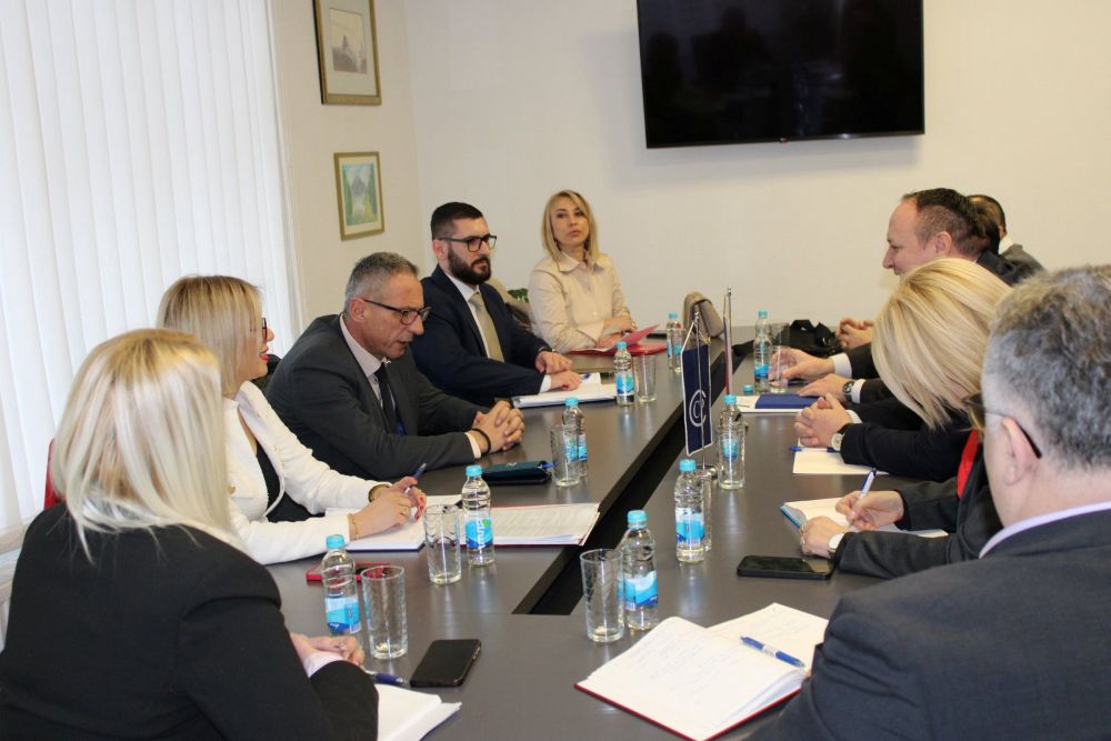 Унаприједити рад и радне односе у Српској