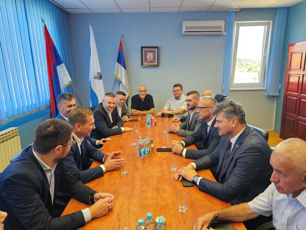 Угљевик: Фокус на запошљавање дјеце погинулих бораца
