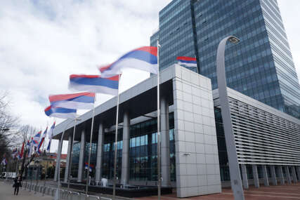  Више од пола милиона КМ за социјално збрињавање бивших радника