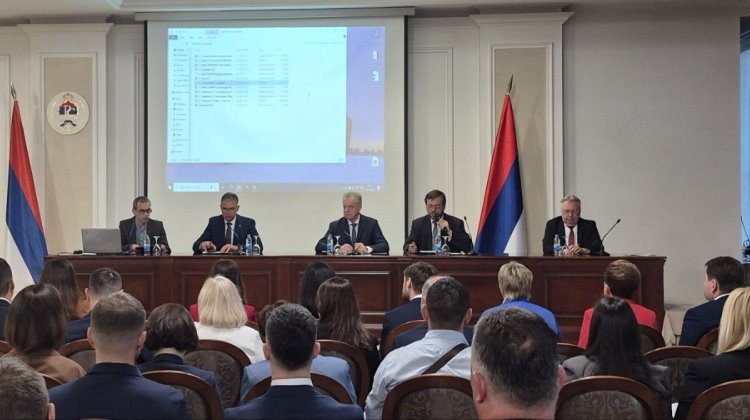 „Дани Санкт Петербурга у Републици Српској“ почели округлим столом у Бањалуци