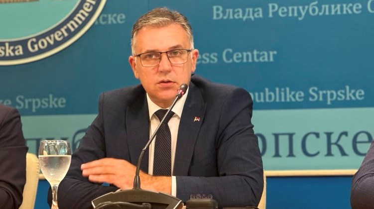 Влада Републике Српске улаже више од 20 милиона КМ у образовање: Бесплатни уџбеници за све основце, нова школа и проширење продуженог боравка