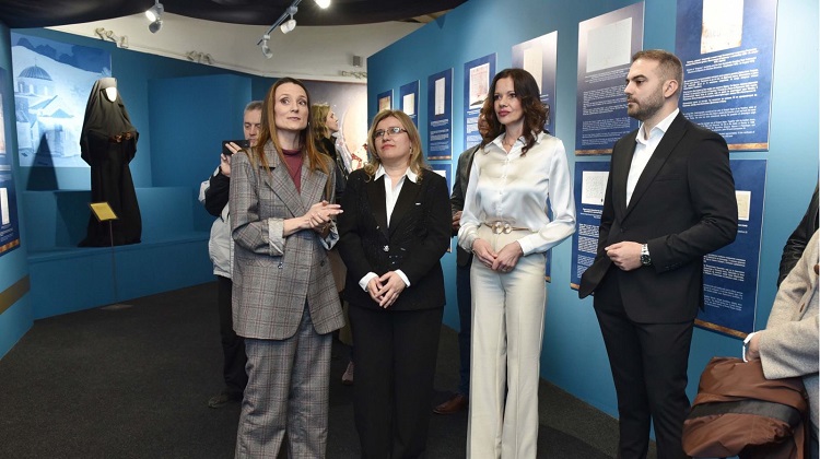 Изложба посвећена женама у средњем вијеку отворена у Музеју Републике Српске