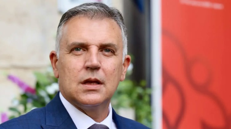 Честитка министра Голубовића поводом почетка школске 2026/27. године