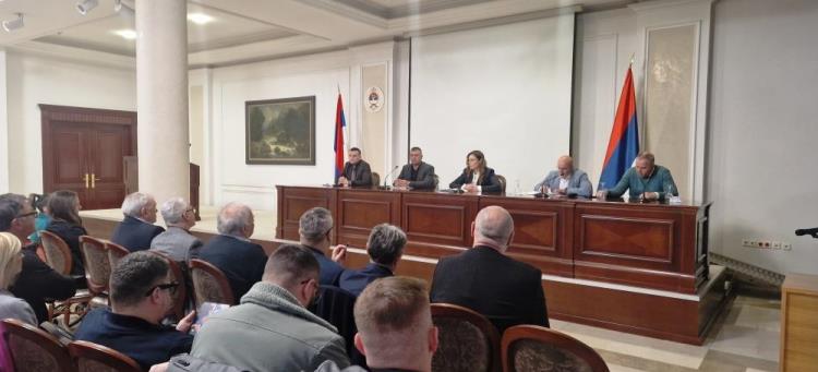 Састанак са спортским савезима