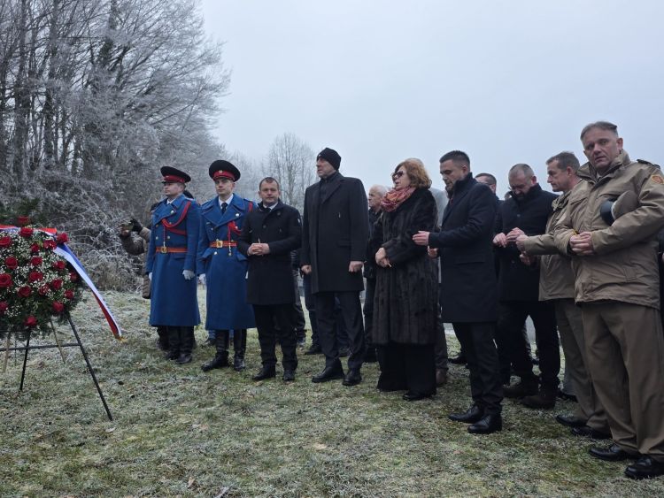 Министарка Јујић на обиљежавању Крсне славе Општине Козарска Дубица и на обиљежавању Дана сјећања на Петра Поповића Пецију