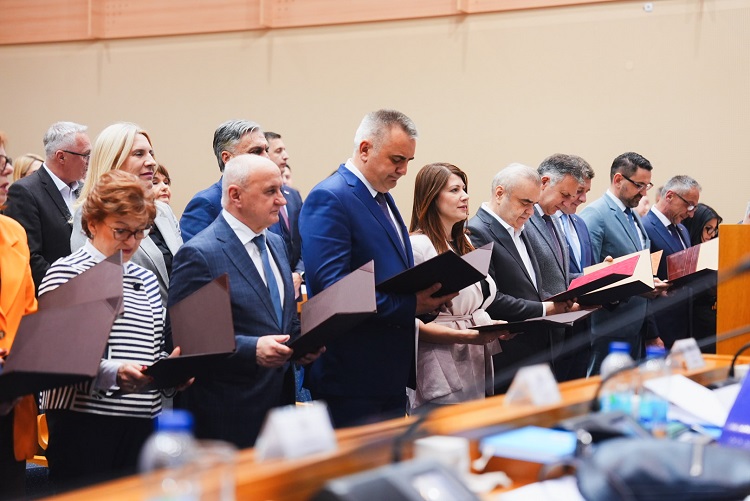 Изабран 20. сазив Владе Републике Српске