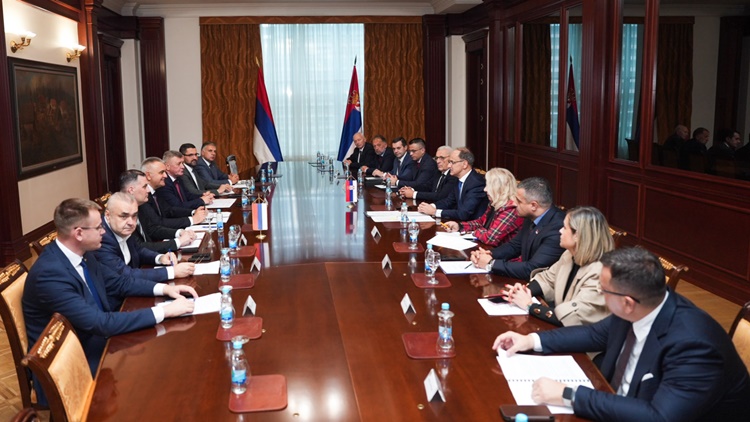 Састанак делегација влада Републике Српске и Србије: Напредак у сарадњи на заједничким пројектима